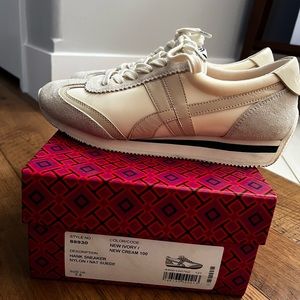 Tory Burch Hank New Ivory Sneaker